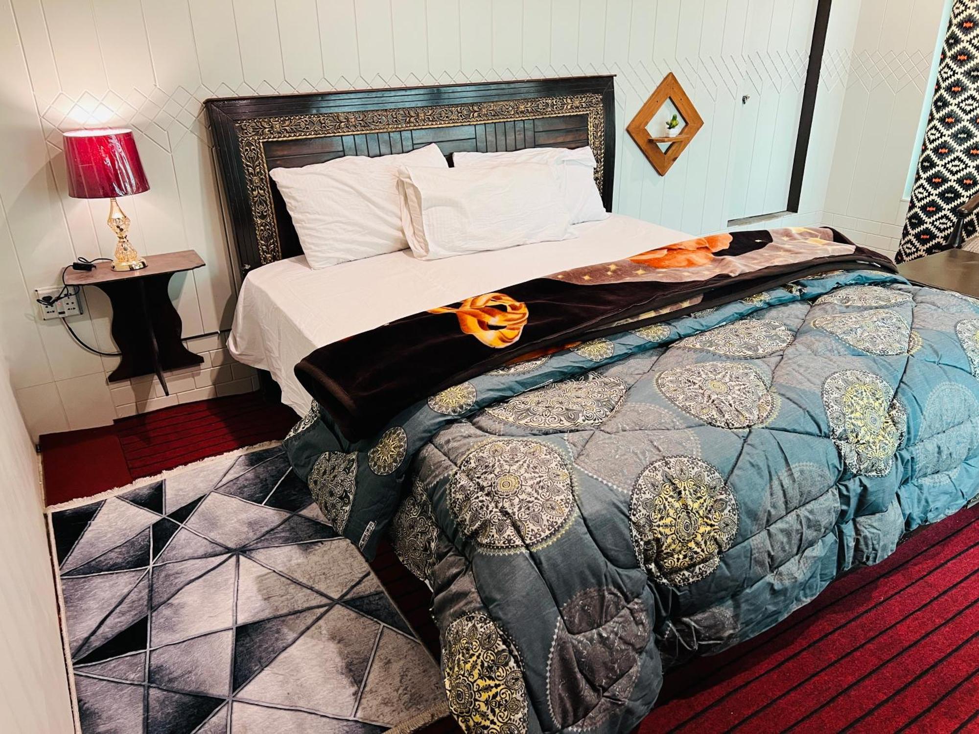 Skardu Lodge エクステリア 写真
