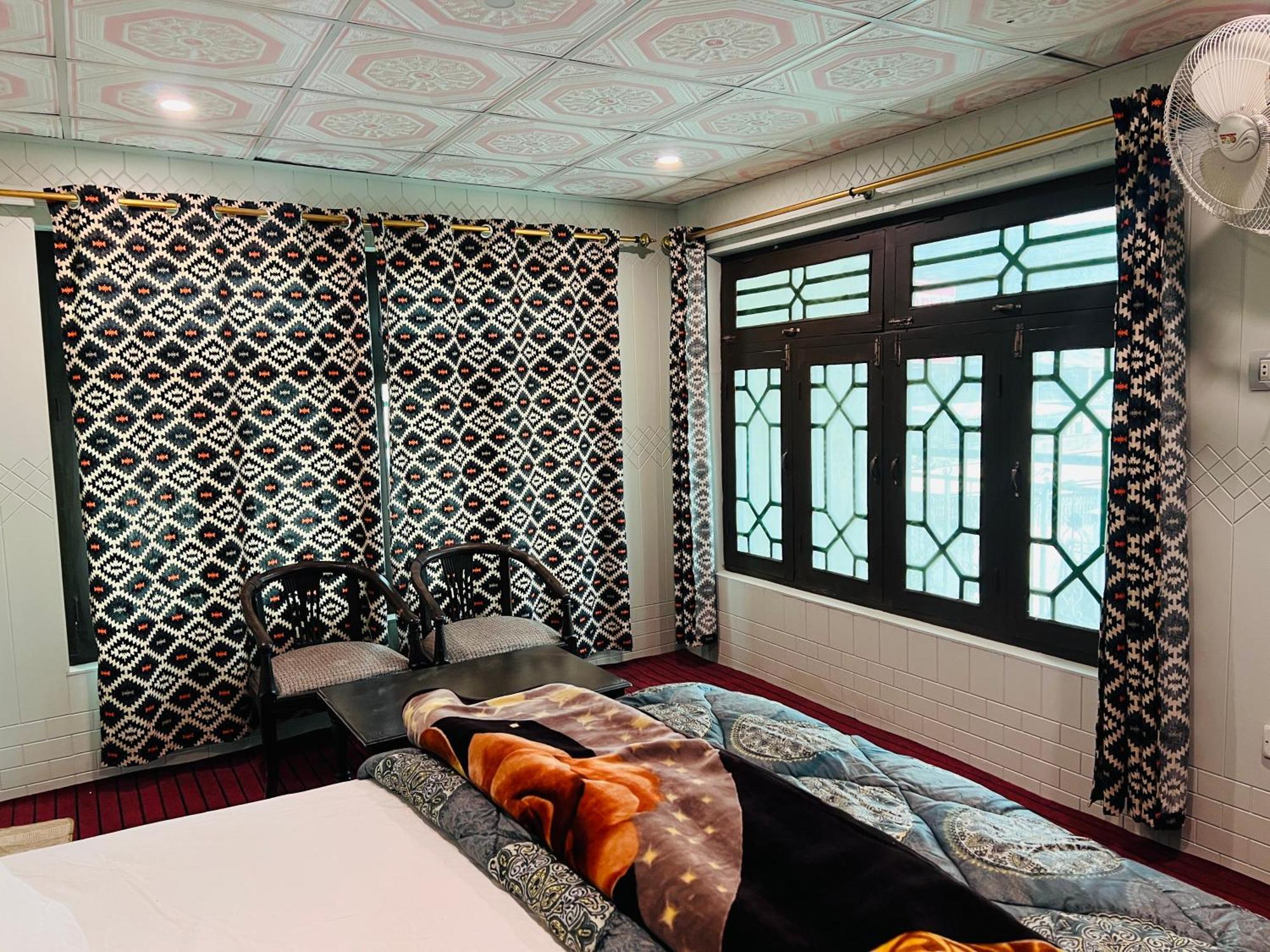 Skardu Lodge エクステリア 写真